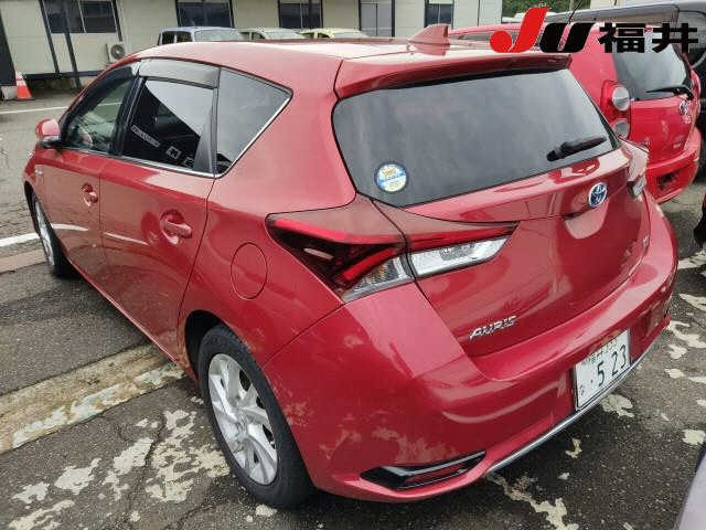 Import and buy TOYOTA AURIS 2017 from Japan to Nairobi, Kenya