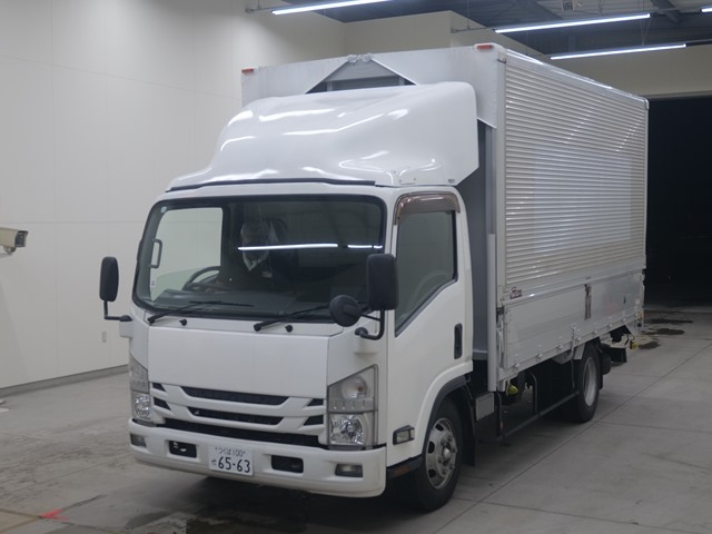 Import and buy ISUZU ELF 2017 from Japan to Nairobi, Kenya