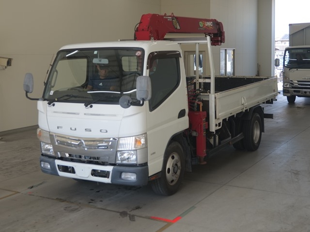 Import and buy MITSUBISHI CANTER 2018 from Japan to Nairobi, Kenya