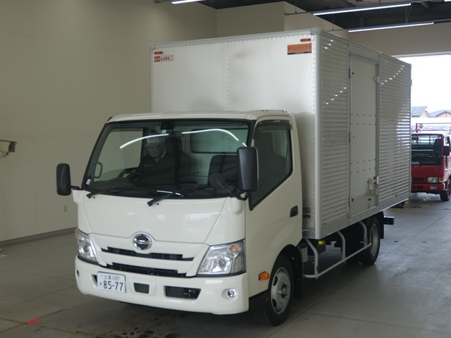 Import and buy HINO DUTRO 2023 from Japan to Nairobi, Kenya