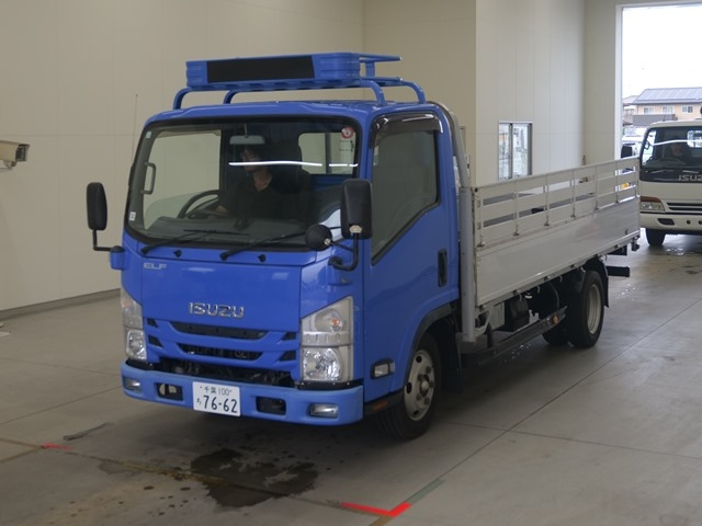 Import and buy ISUZU ELF 2017 from Japan to Nairobi, Kenya