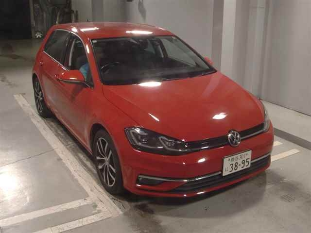 Import and buy VOLKSWAGEN GOLF 2018 from Japan to Nairobi, Kenya