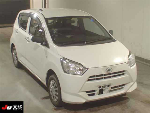 Import and buy DAIHATSU MIRA E S 2017 from Japan to Nairobi, Kenya