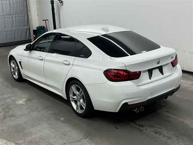 Import and buy BMW 4 SERIES 2019 from Japan to Nairobi, Kenya