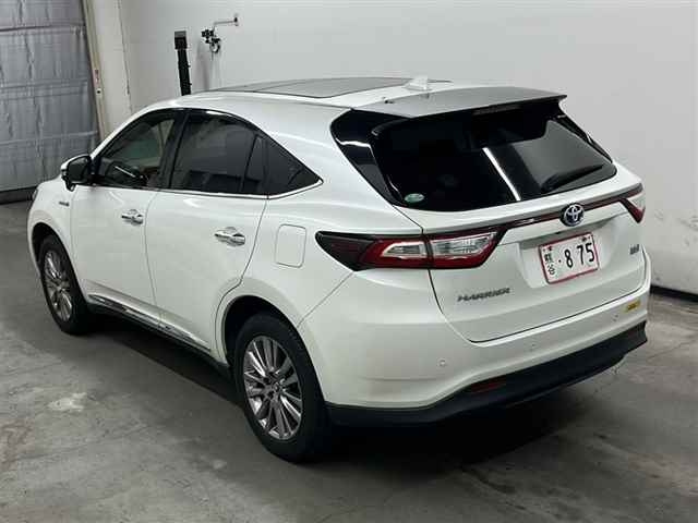 Import and buy TOYOTA HARRIER 2017 from Japan to Nairobi, Kenya