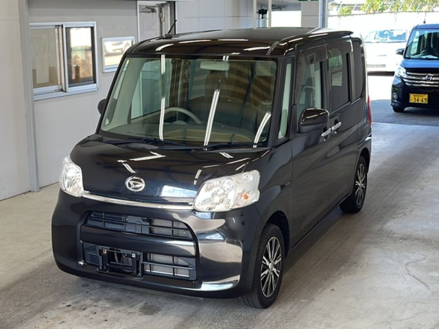 Import and buy DAIHATSU TANTO 2019 from Japan to Nairobi, Kenya