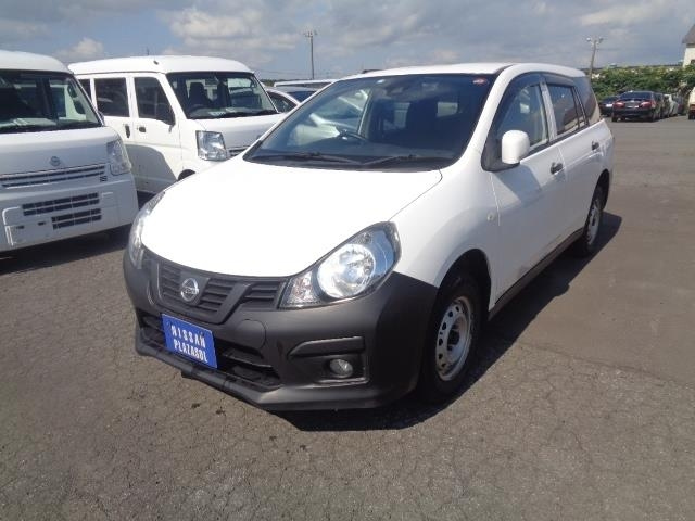 Import and buy NISSAN AD 2018 from Japan to Nairobi, Kenya