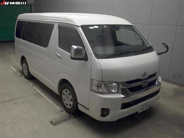 Import and buy TOYOTA HIACE 2022 from Japan to Nairobi, Kenya