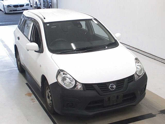 Import and buy NISSAN AD 2019 from Japan to Nairobi, Kenya