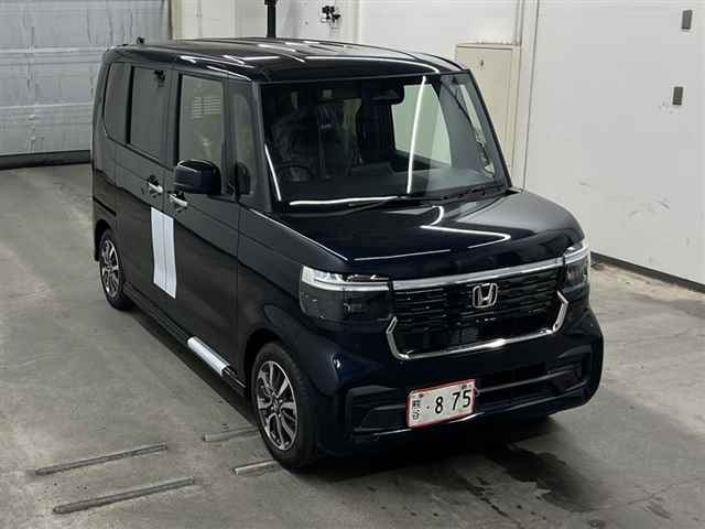 Import and buy HONDA N BOX 2024 from Japan to Nairobi, Kenya