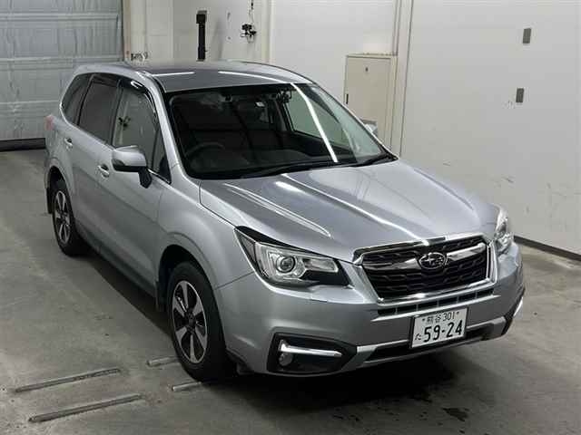 Import and buy SUBARU FORESTER 2017 from Japan to Nairobi, Kenya