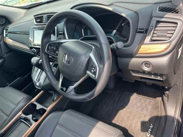 Import and buy HONDA CR-V 2018 from Japan to Nairobi, Kenya