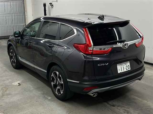 Import and buy HONDA CR-V 2018 from Japan to Nairobi, Kenya