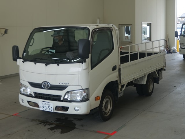 Import and buy TOYOTA OTHER 2018 from Japan to Nairobi, Kenya