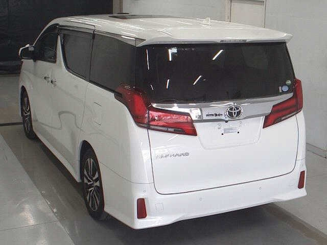 Import and buy TOYOTA ALPHARD 2019 from Japan to Nairobi, Kenya