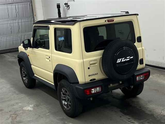 Import and buy SUZUKI JIMNY SIERRA 2020 from Japan to Nairobi, Kenya