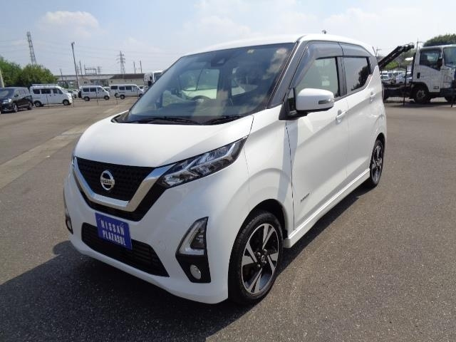 Import and buy NISSAN DAYZ 2019 from Japan to Nairobi, Kenya