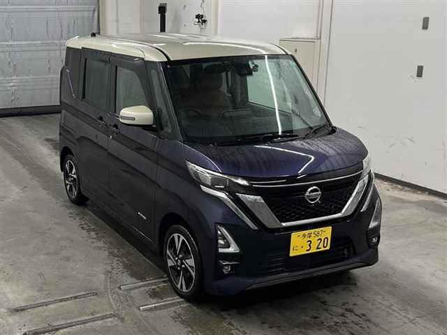 Import and buy NISSAN ROOX 2023 from Japan to Nairobi, Kenya