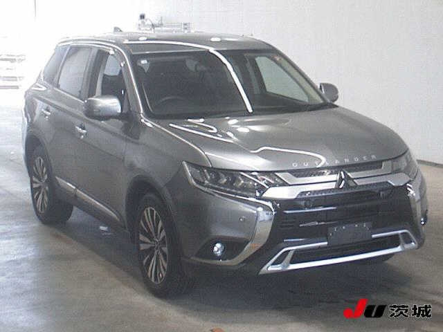 Import and buy MITSUBISHI OUTLANDER 2020 from Japan to Nairobi, Kenya