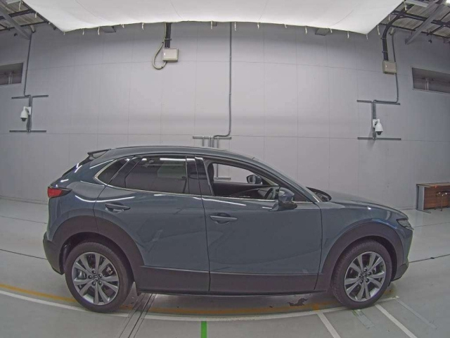 Import and buy MAZDA CX-30 2020 from Japan to Nairobi, Kenya