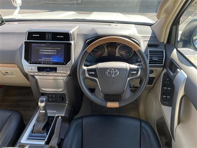 Import and buy TOYOTA LAND CRUISER PRADO 2018 from Japan to Nairobi, Kenya