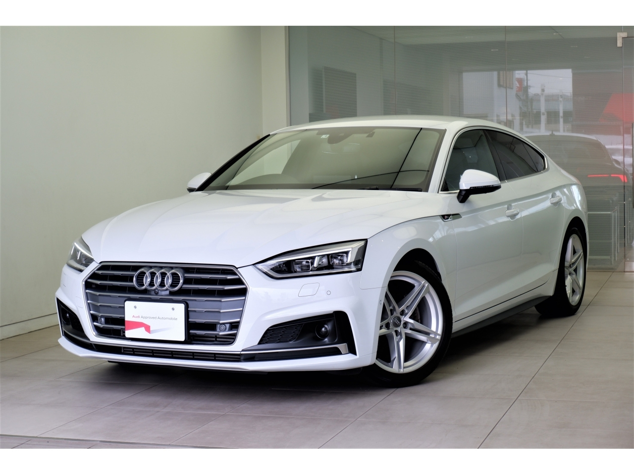 Import and buy AUDI A5 SPORTBACK 2019 from Japan to Nairobi, Kenya