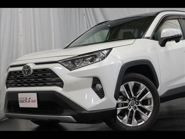 Import and buy TOYOTA RAV4 2019 from Japan to Nairobi, Kenya