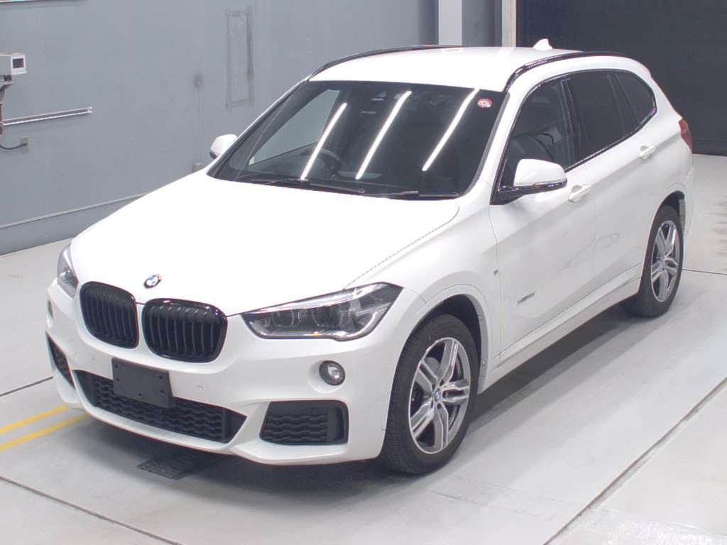 Import and buy BMW X1 2018 from Japan to Nairobi, Kenya