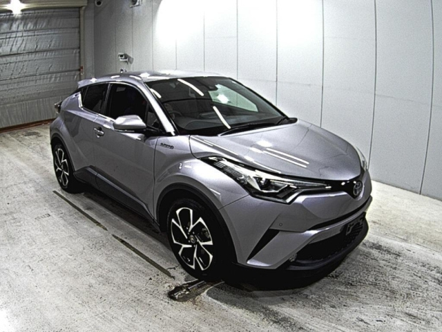 Import and buy TOYOTA C-HR 2017 from Japan to Nairobi, Kenya