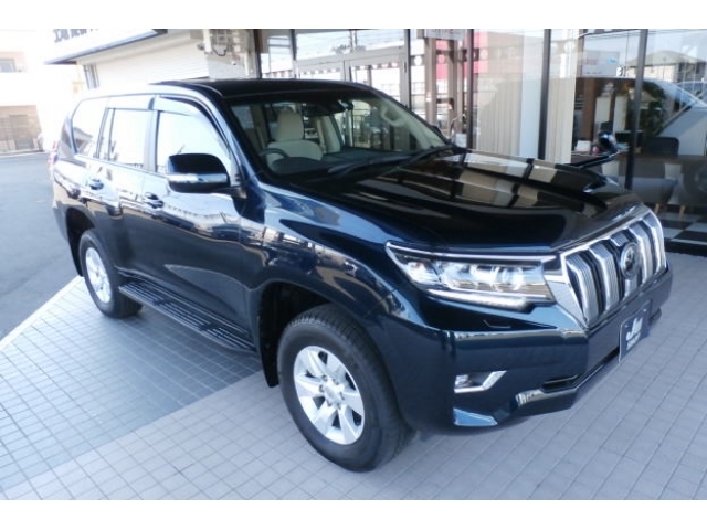 Import and buy TOYOTA LAND CRUISER PRADO 2017 from Japan to Nairobi, Kenya