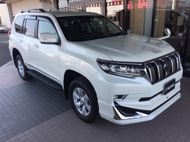 Import and buy TOYOTA LAND CRUISER PRADO 2018 from Japan to Nairobi, Kenya