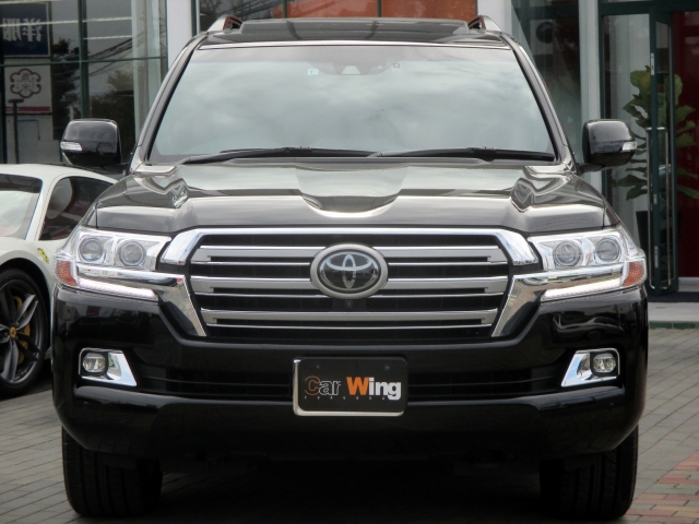 Import and buy TOYOTA LAND CRUISER 2019 from Japan to Nairobi, Kenya