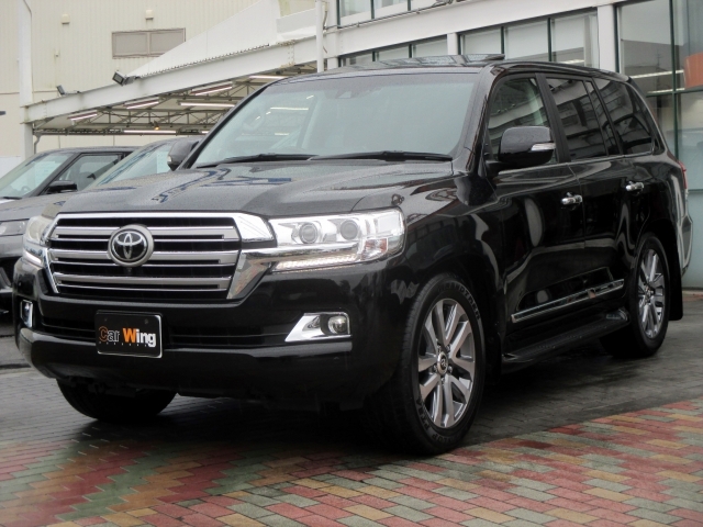 Import and buy TOYOTA LAND CRUISER 2018 from Japan to Nairobi, Kenya