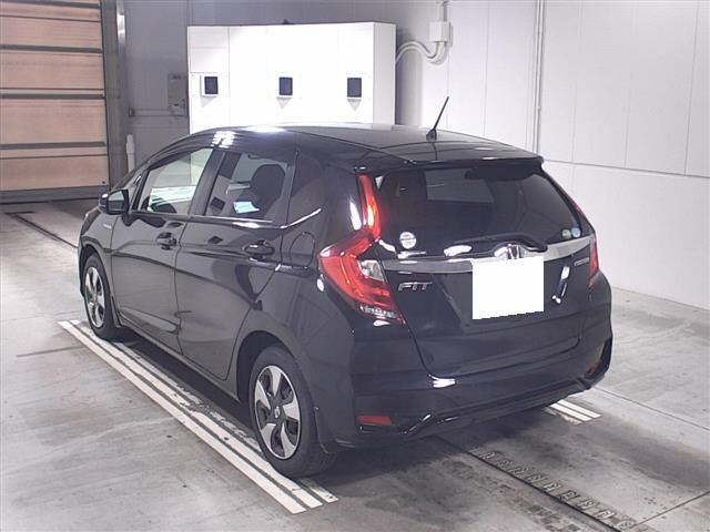 Import and buy HONDA FIT 2019 from Japan to Nairobi, Kenya