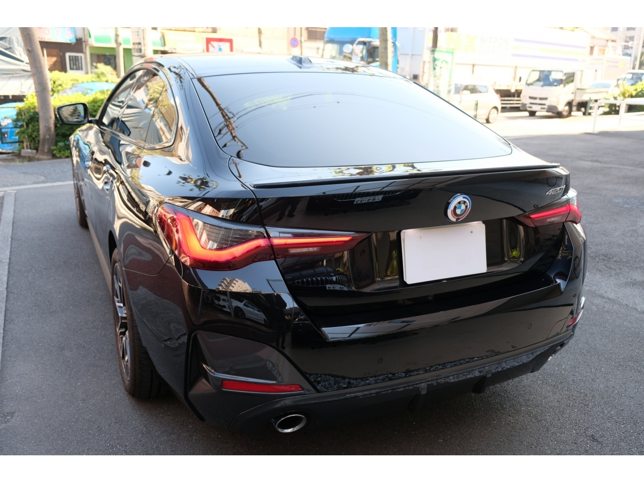 Import and buy BMW 4 SERIES 2023 from Japan to Nairobi, Kenya