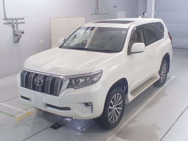 Import and buy TOYOTA LAND CRUISER PRADO 2018 from Japan to Nairobi, Kenya