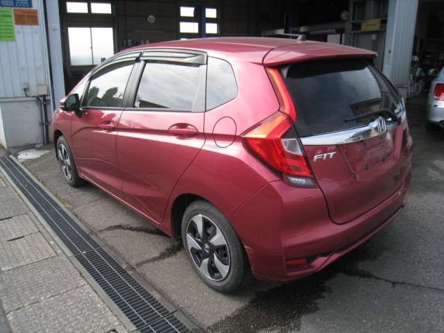 Import and buy HONDA FIT 2019 from Japan to Nairobi, Kenya