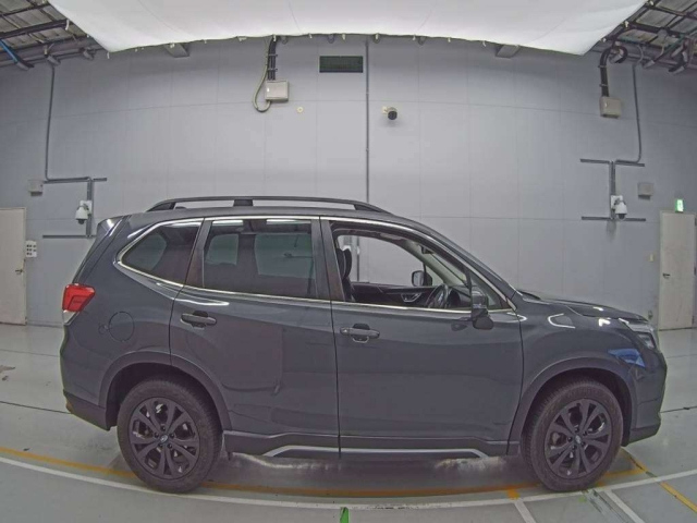 Import and buy SUBARU FORESTER 2020 from Japan to Nairobi, Kenya