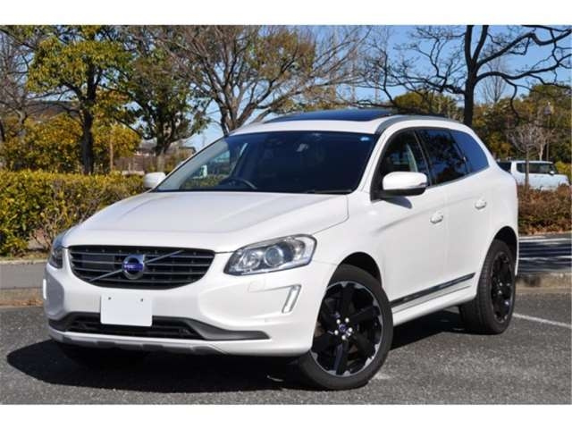 Import and buy VOLVO XC60 2017 from Japan to Nairobi, Kenya