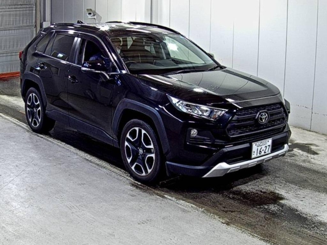 Import and buy TOYOTA RAV4 2019 from Japan to Nairobi, Kenya