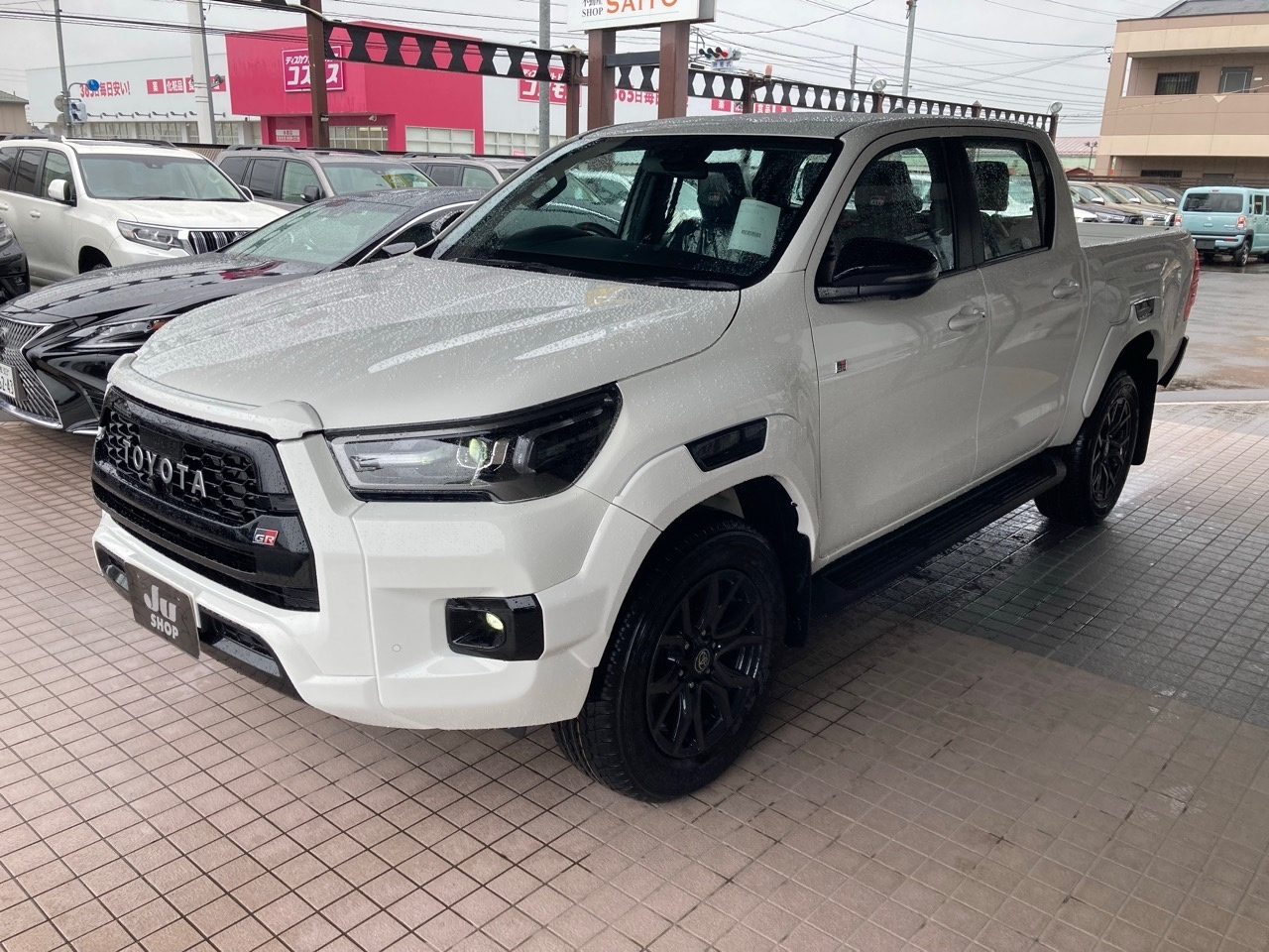 Import and buy TOYOTA HILUX 2023 from Japan to Nairobi, Kenya