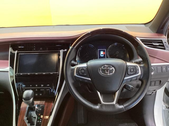 Import and buy TOYOTA HARRIER 2017 from Japan to Nairobi, Kenya