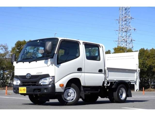 Import and buy TOYOTA DYNA 2019 from Japan to Nairobi, Kenya