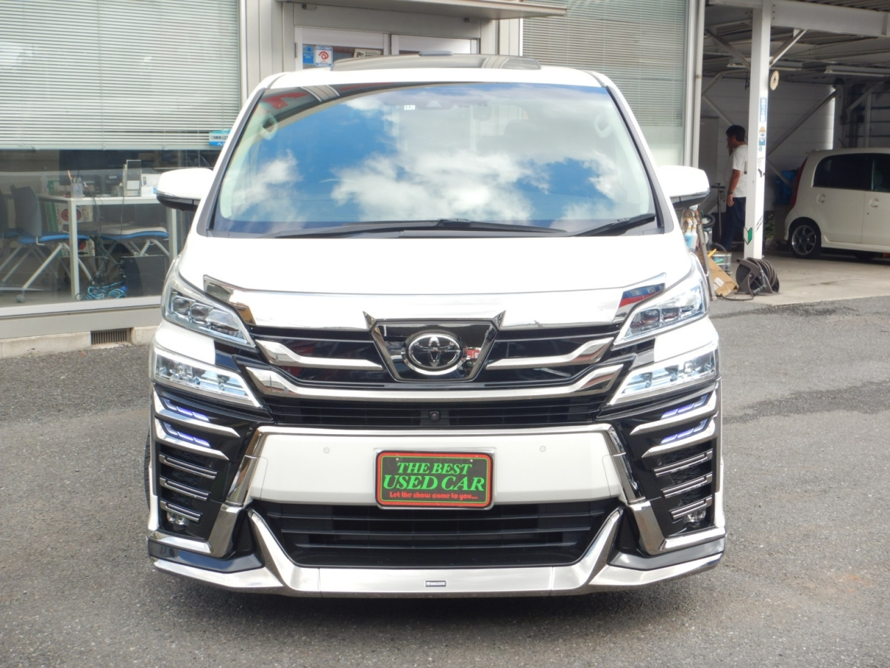 Import and buy TOYOTA VELLFIRE 2020 from Japan to Nairobi, Kenya