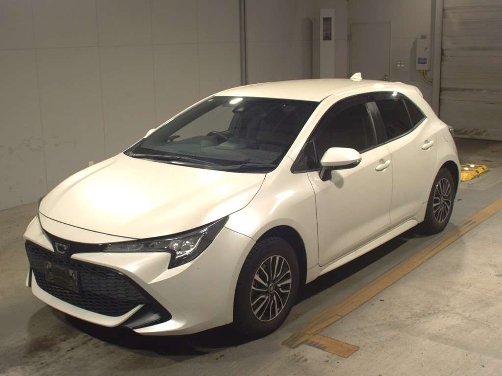 Import and buy TOYOTA COROLLA SPORT 2018 from Japan to Nairobi, Kenya