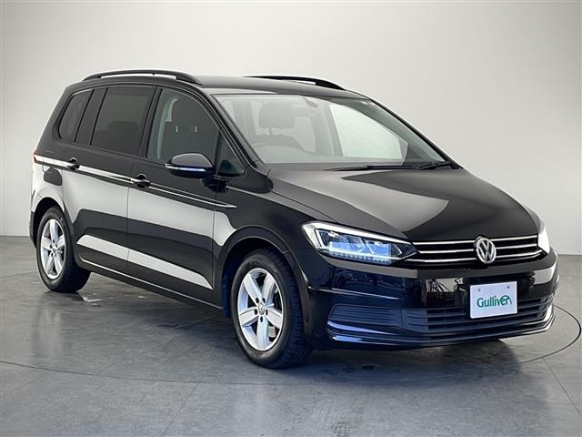 Import and buy VOLKSWAGEN GOLF TOURAN 2017 from Japan to Nairobi, Kenya