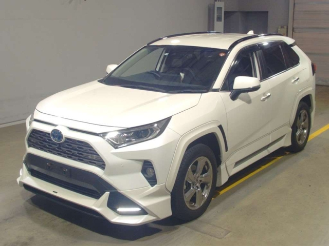 Import and buy TOYOTA RAV4 2021 from Japan to Nairobi, Kenya