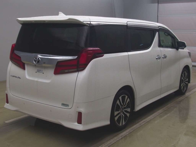 Import and buy TOYOTA ALPHARD 2021 from Japan to Nairobi, Kenya