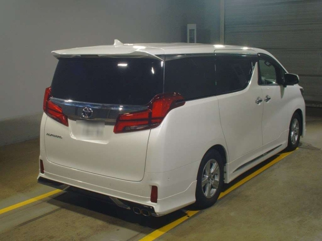 Import and buy TOYOTA ALPHARD 2020 from Japan to Nairobi, Kenya