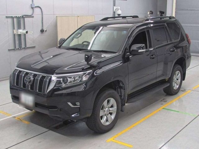 Import and buy TOYOTA LAND CRUISER PRADO 2017 from Japan to Nairobi, Kenya